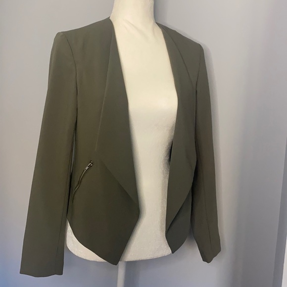 H&M Blazer - Picture 1 of 5